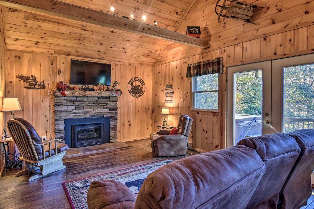 Natures Retreat With Hot Tub 7 Mi To Bryson City Whittier Eksteriør billede